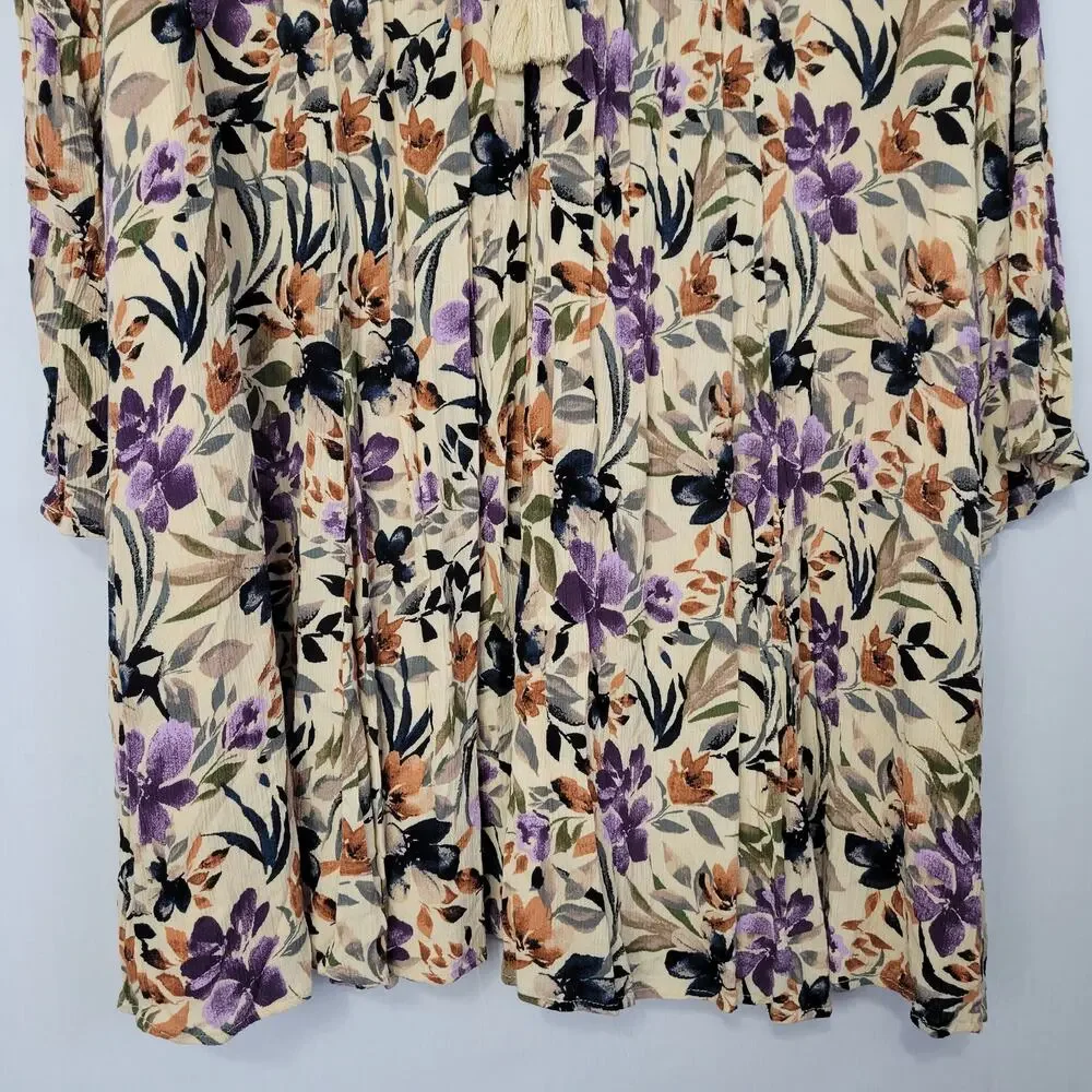 Torrid 3 Floral Long Flare Sleeve Mini Dress sz 3X Crochet Detail Tie Bust Boho